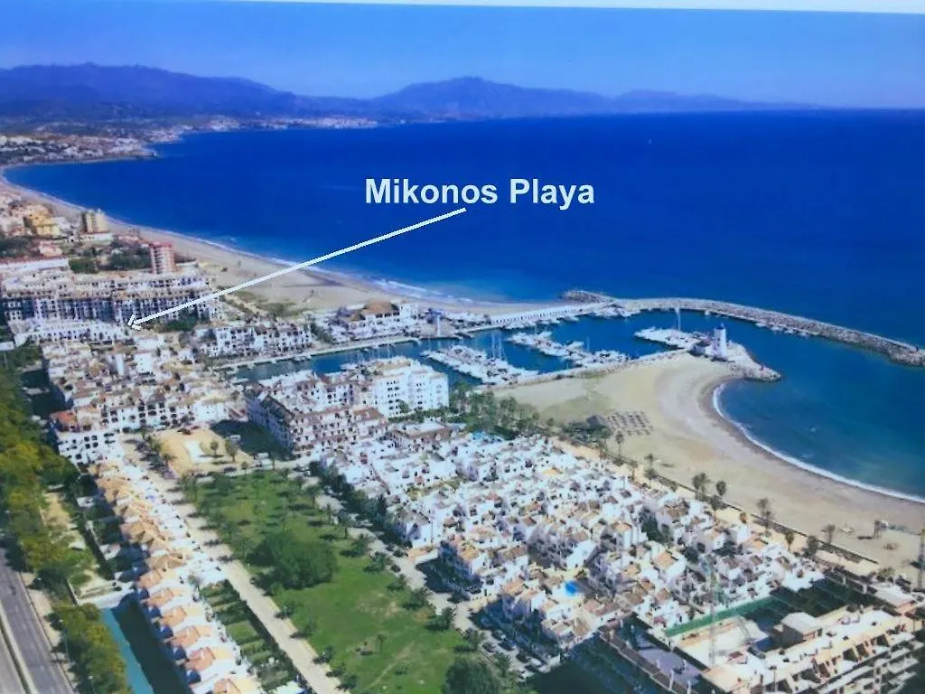 Mikonos Playa: Beachfront Retreat with Marina Access Apartment Castillo de Sabinillas